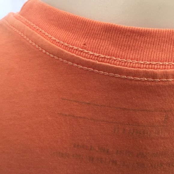 Women’s Levi T-shirt - Picture 5 of 5